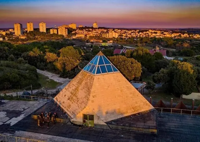 Diana,free Parking Pula